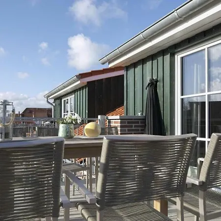 Holiday home Old Fire Department Beacon No 7 Ol Langeoog